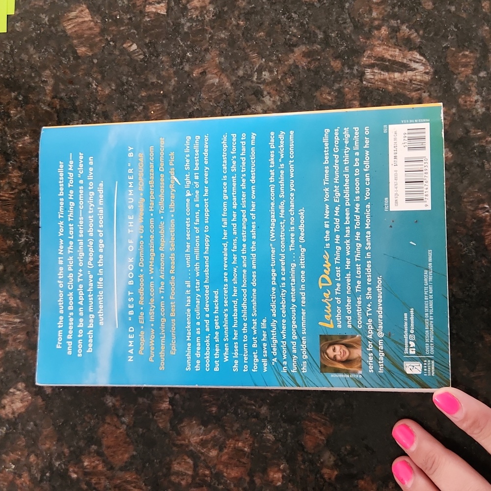 Best seller author Luara Dave books set of 2 - Picture 3 of 3